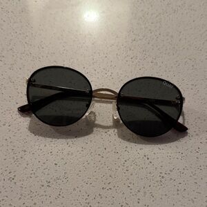 Quay Australia Round Sunglasses - Black and Brown
